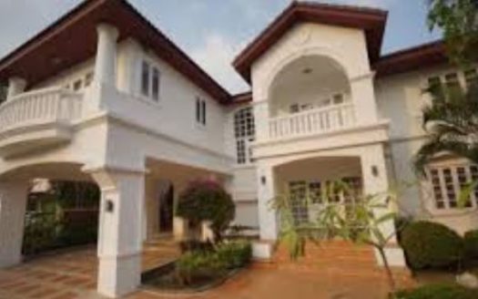 Baan Ladawan Srinakarin