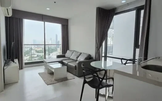 For sale 1 bed condo in Khlong Toei, Bangkok