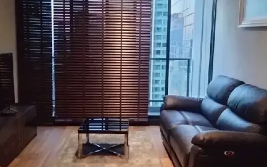 Modern 1BR Condo at The Lofts Asoke near MRT Phetchaburi