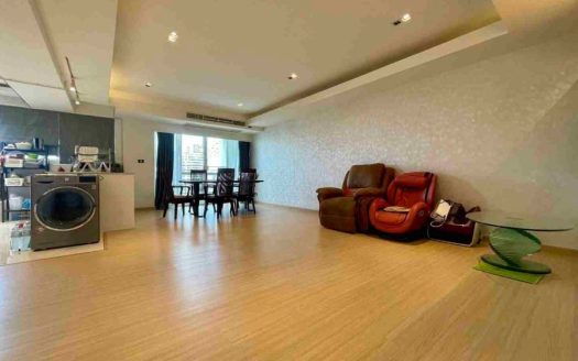 3 Bedroom Condo at Royal Castle Sukhumvit 39