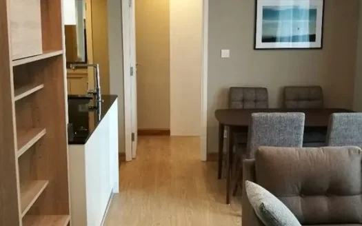 Modern 2-Bedroom Condo at Maestro 39, Watthana