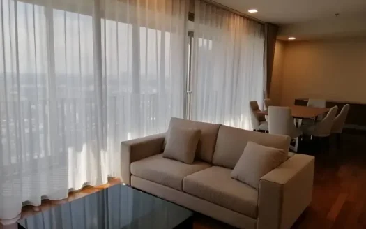 Luxury 3-Bedroom High-Floor Condo for Sale at Ashton Morph 38