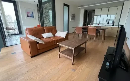 Luxury 2-Bedroom Condo at BEATNIQ Sukhumvit 32