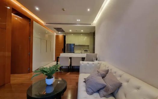 For sale 1 bed condo in Khlong Toei, Bangkok