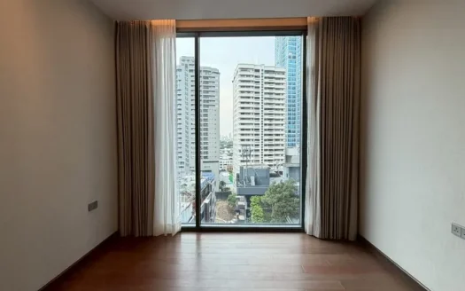 Luxurious 2-Bedroom Condo at Q1 Sukhumvit, Khlong Toei