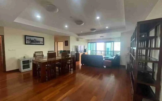 4 Bedroom Condo for Sale at Sathorn Gardens, Sathon, Bangkok