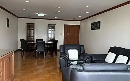 3-BR Condo at Top View Tower near BTS Thong Lo