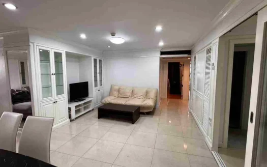 Spacious 3-Bedroom Condo at Supalai Place Sukhumvit 39