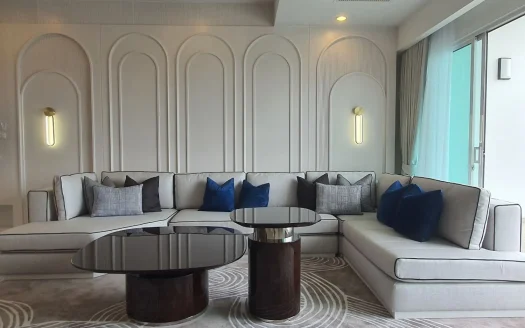 4 Bedroom Condo with Panoramic River View at Supalai Prima Riva