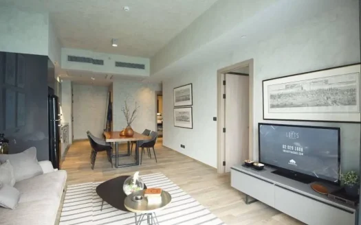 Modern 1-Bedroom Condo at The Lofts Asoke