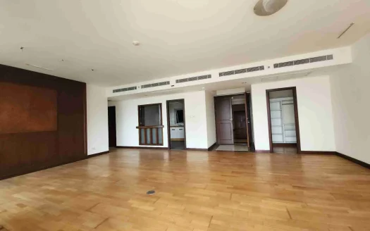 3 Bedroom Condo at All Seasons Mansion, Pathum Wan