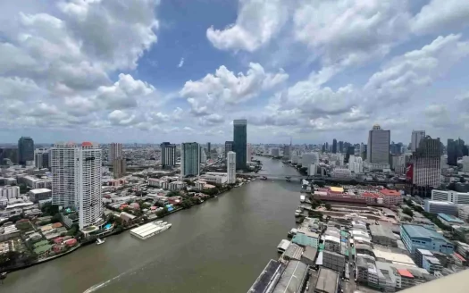 4 Bedroom Luxury Riverfront Condo at Four Seasons Private Residences