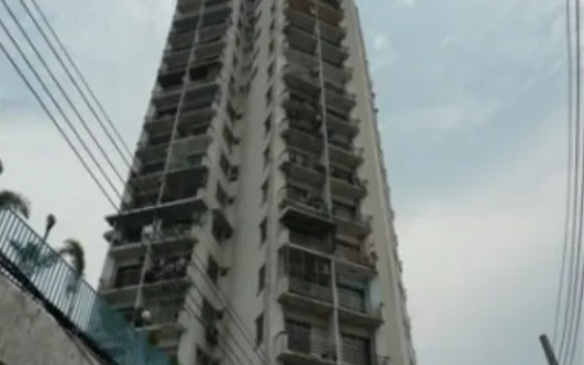 Kittichai Condominium