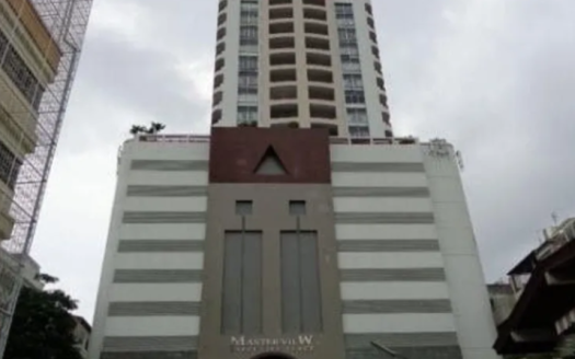 Master View Executive Place
