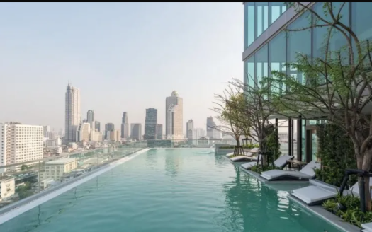 The Room Charoenkrung 30