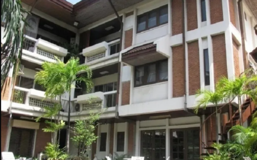 82 Apartment
