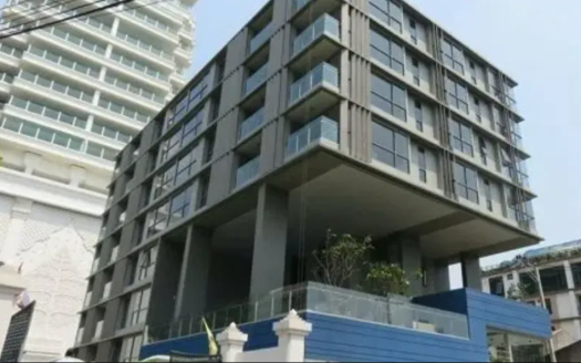 Azure Sukhumvit 39