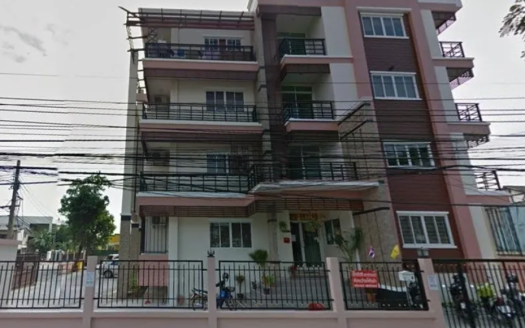C.S. Apartment