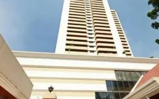 Oriental Towers