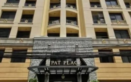 Pipat Place