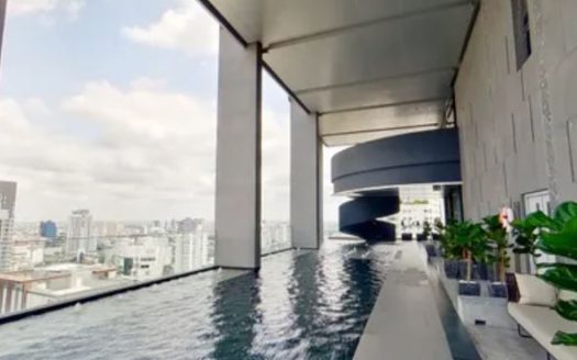 Wynster Uno Condominium