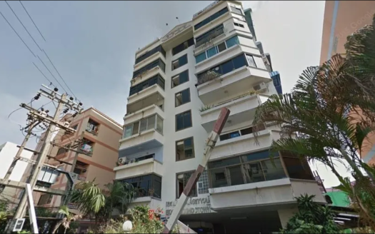Ekamai Condo Town