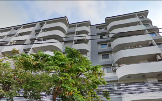 Phasuk Tower Condominium