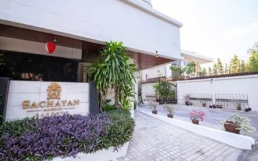 Sachayan mansion